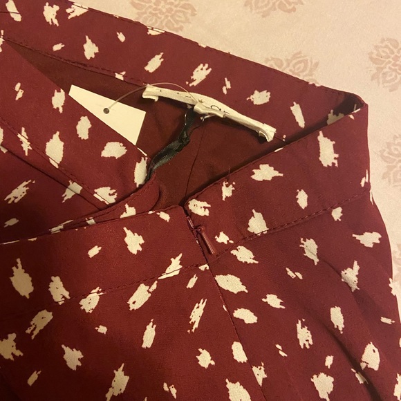 Burgundy and White Printed Mini Skirt - Picture 5 of 6